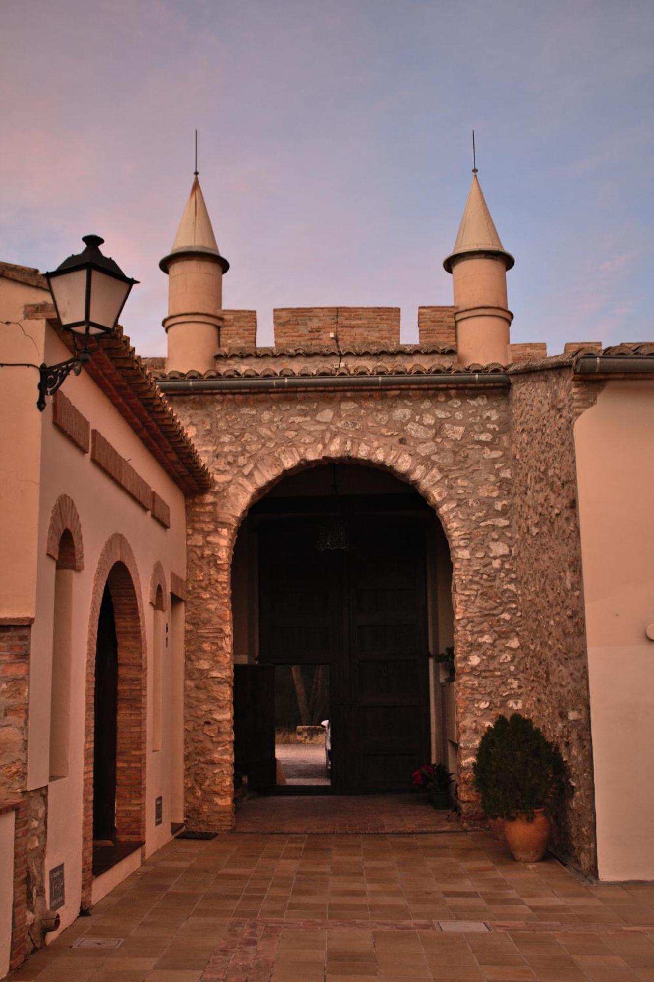 Masia De San Juan - Castillo Con Piscina En Plena Sierra Calderona Segorbe Esterno foto